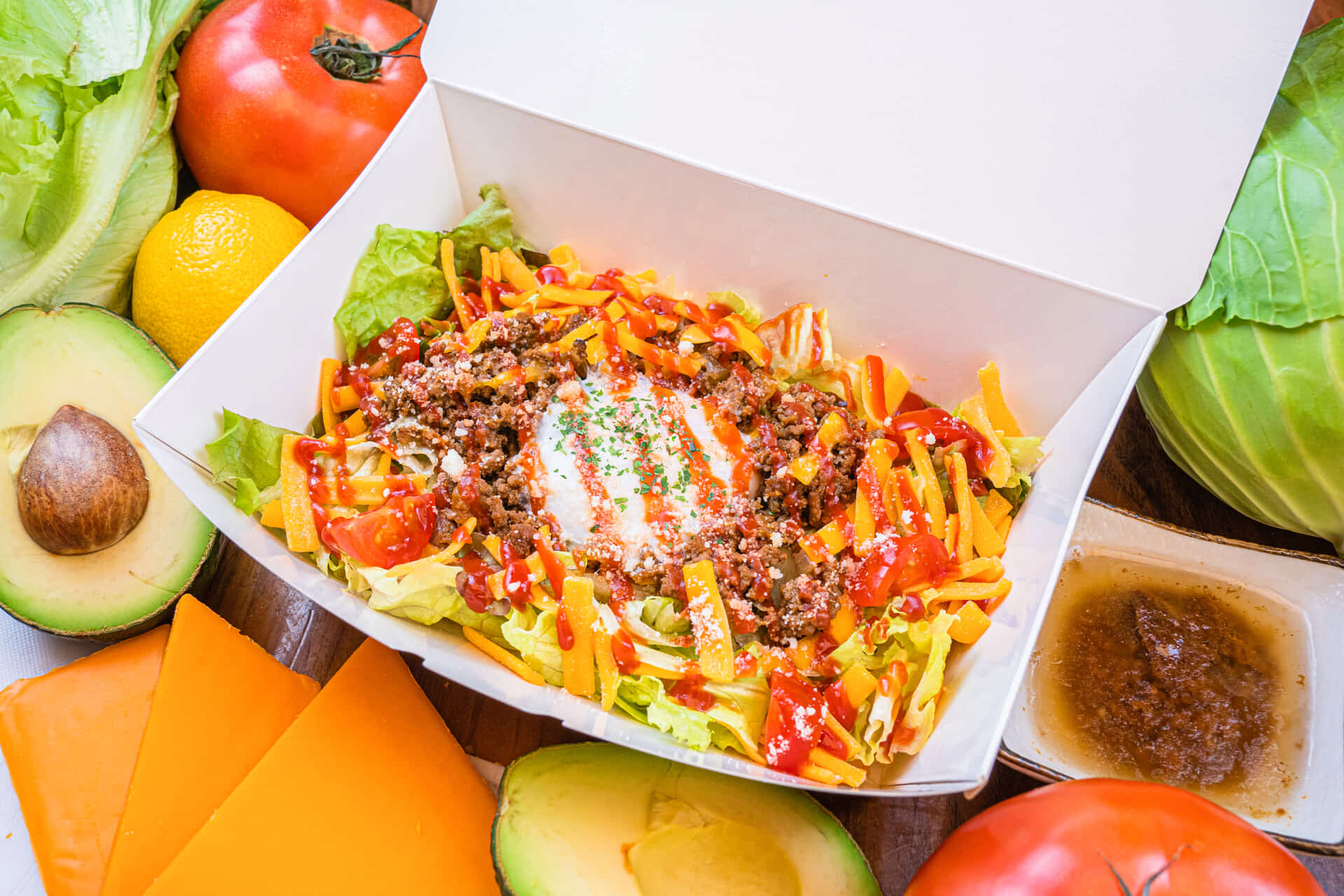 背脂タコライス